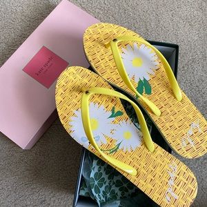 BRAND NEW KATE SPADE New Figi Flip Flops Size 11